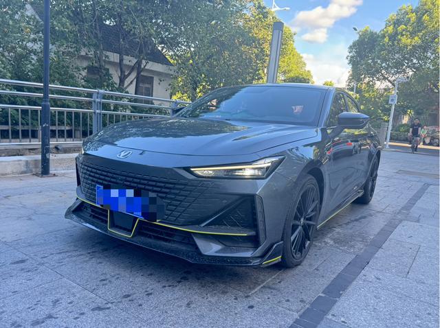 Chang'an UNI-V 2022 1.5T Excellence