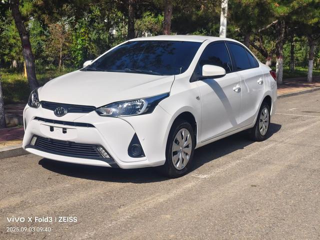 YARiS L Chiron 2017 1.5E CVT Phantom Edition