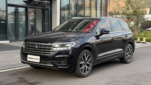 Touareg 2021 3.0TSI Sharp Classic Sport Package