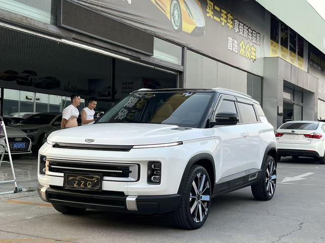 Geely ICON 2023 1.5TD Chocolate Mellow Edition