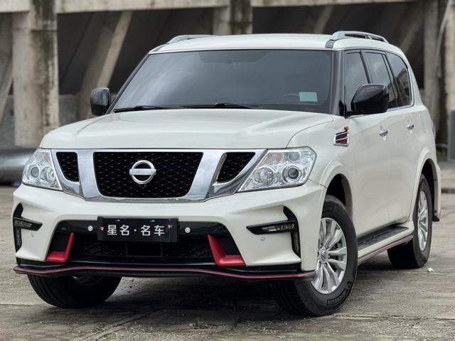 Toure 2018 4.0T automatic four-wheel drive 7-seater parallel import