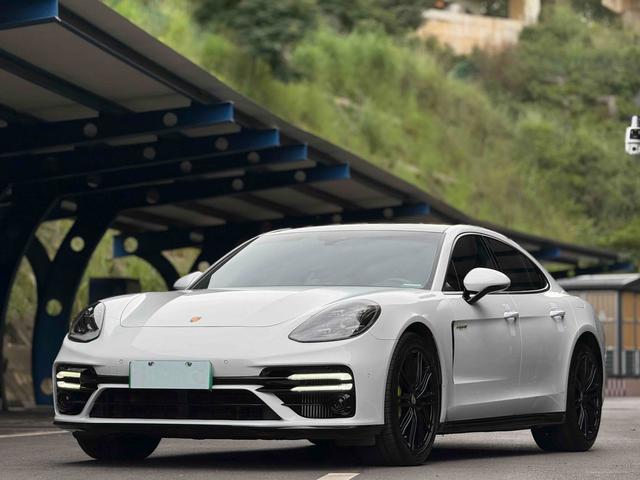 Panamera E-Hybrid 2018 Panamera 4 E-Hybrid 2.9T