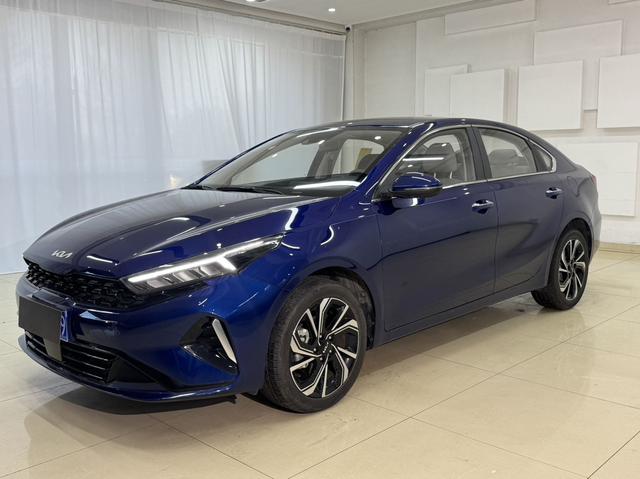 Kia K3 2023 1.5L IVT Deluxe