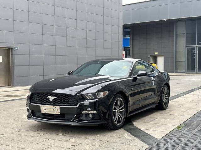Mustang 2018 2.3L automatic rear drive 4-seater parallel import