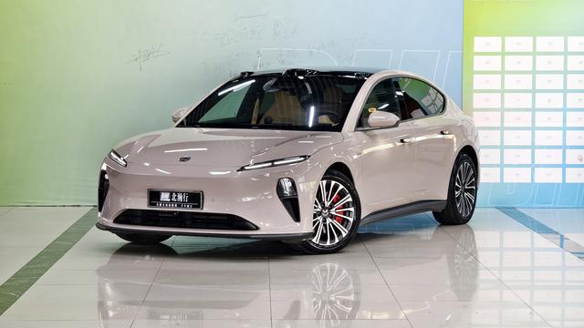 Azera ET5 2022 75kWh