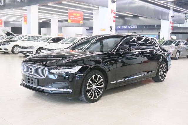 Volvo S90 PHEV 2024 T8 four-wheel drive long battery life Zhiyi Deluxe Edition