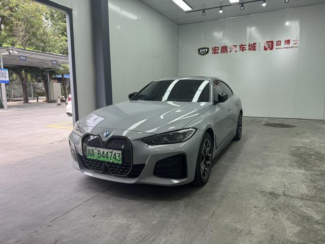 BMW i4 2022 eDrive40