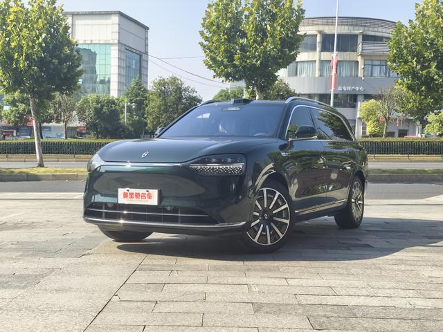 Wenjie M9 2024 extended range Max six-seater version