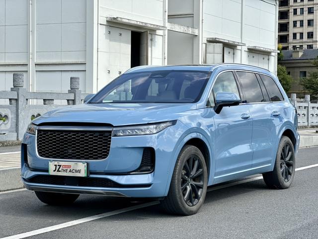 Ideal ONE 2021 Extended Range 6-Seater