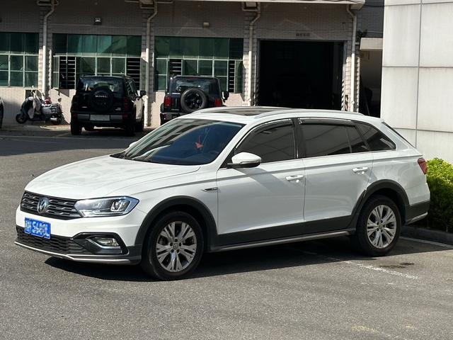 C-TREK Weiling 2018 230TSI DSG Comfort Type