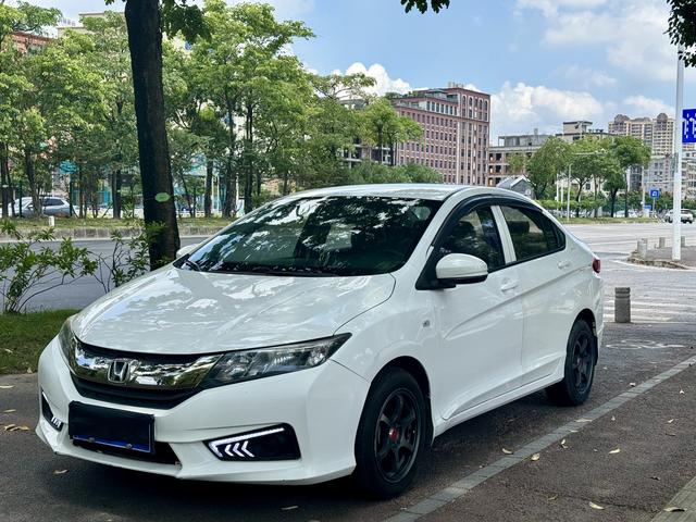 Frontier 2018 1.5L CVT Comfort Edition