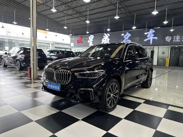 BMW X5 2022 Modified xDrive 30Li Premium M Sport Package