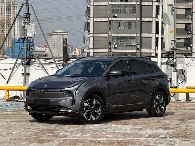 Nezha U 2022 model U-Ⅱ 400