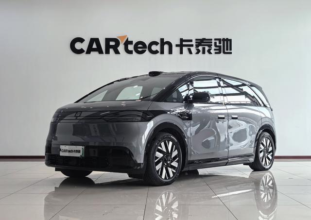 ZEEKR MIX 2025 102kWh long battery life Smart Driving version