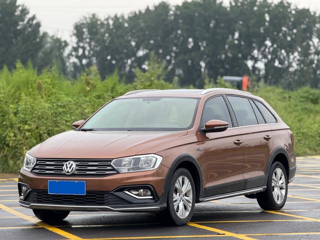 C-TREK Weiling 2018 230TSI DSG Comfort Type