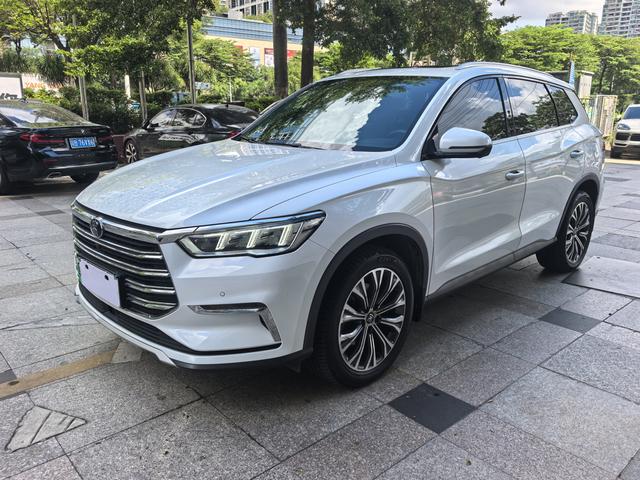 Song Pro DM 2019 DM 1.5T four-wheel drive performance version flagship model