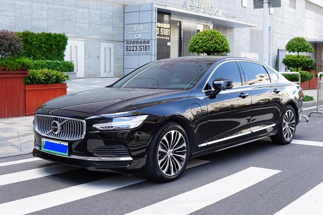 Volvo S90 PHEV 2024 T8 four-wheel drive long battery life Zhiyi Deluxe Edition