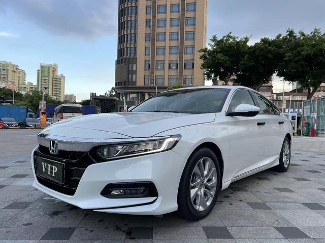 Accord 2021 260TURBO Luxury - Star Limited Edition