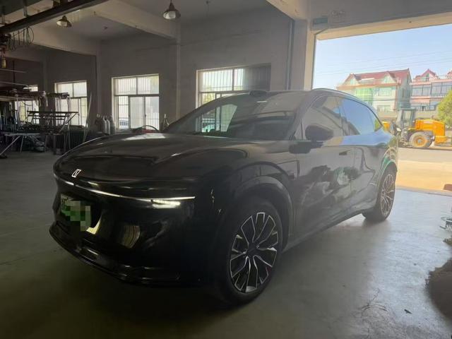 ZEEKR 7X 2025 100kWh long battery life rear drive smart driving version