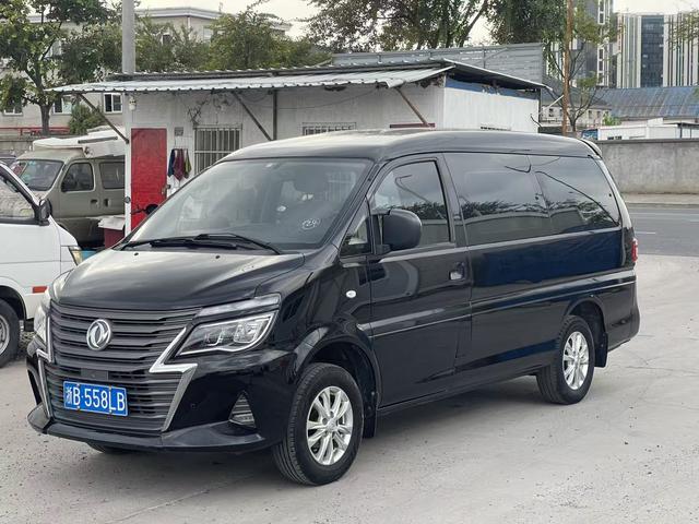 Lingzhi 2020 M5 1.6L 7-seater luxury