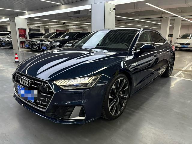 AUDI A7L 2022 55 TFSI quattro S-line Environmentally Distant Fluid Crystal Package