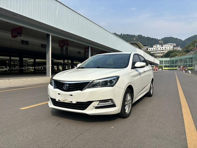 Yuexiang V7 2016 1.6L automatic enjoyment type Country V