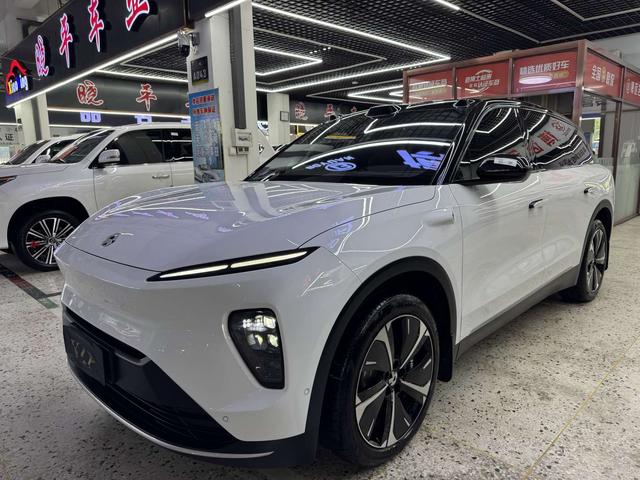 Nio ES8 2024 model 75kWh