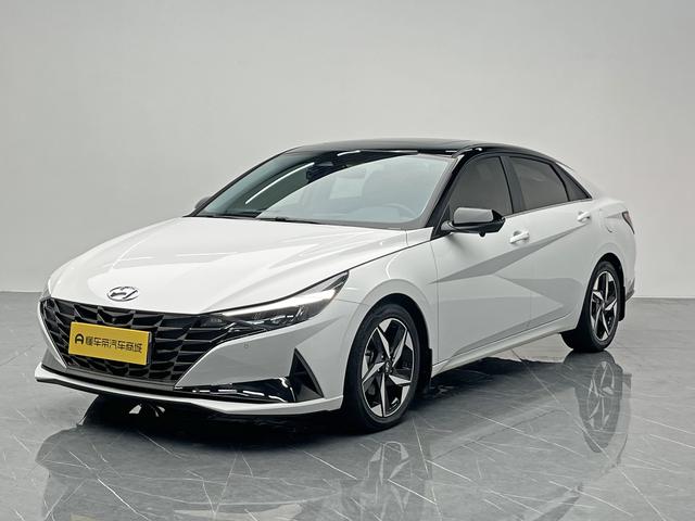 Elantra 2022 1.5L CVT LUX Premium