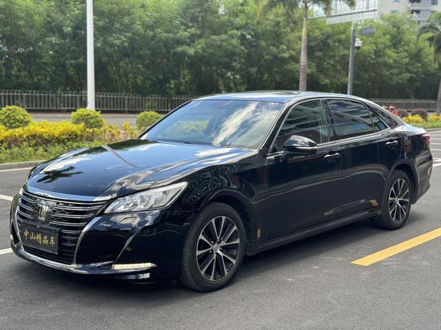 Crown 2018 2.0T Style Edition
