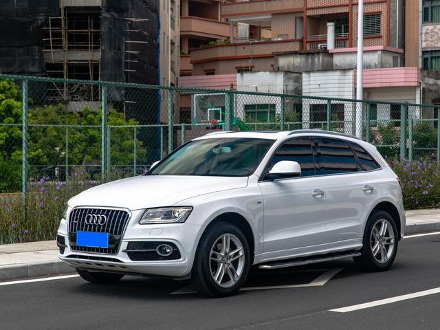 Audi Q5 2017 Plus 40 TFSI aggressive type