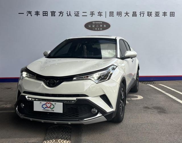 Toyota C-HR 2018 2.0L Leading Sunroof Edition State V