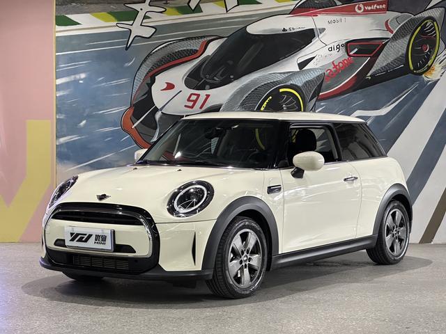 MINI 2022 model 1.5T ONE