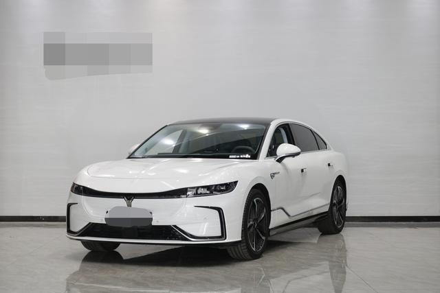 Lantu Chasing Light EV 2023 580km Standard Edition