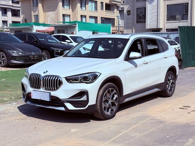 BMW X1 2022 sDrive20Li Premium