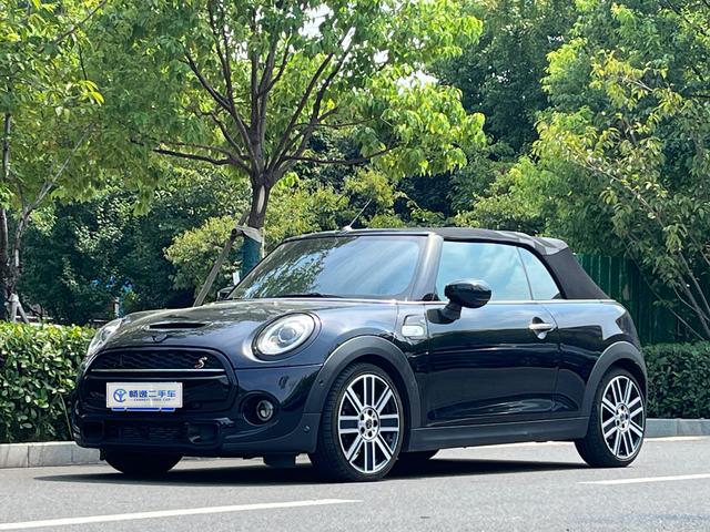 MINI 2020 1.5T COOPER Artist
