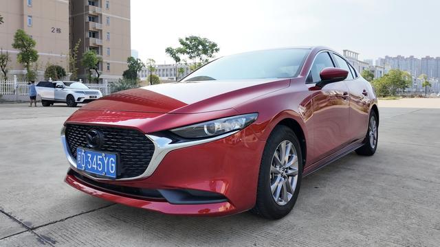 Mazda3 Enclave 2020 1.5L Automatic Premium Edition