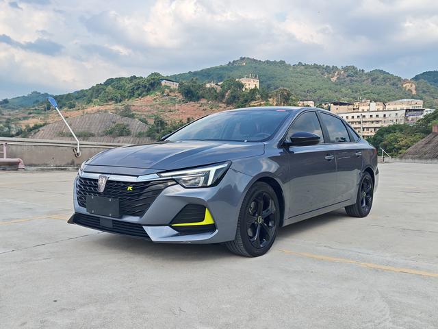 RW i6 MAX 2020 300TGI Automatic Cool Edition