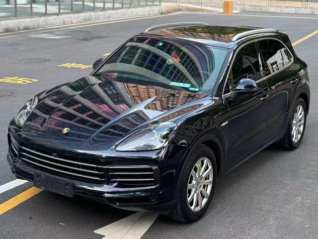 Cayenne E-Hybrid 2019 Cayenne E-Hybrid 2.0T
