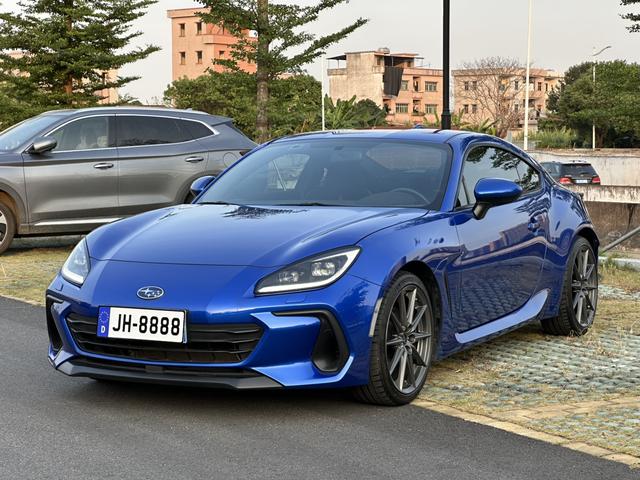 Subaru BRZ 2022 2.4L manual version