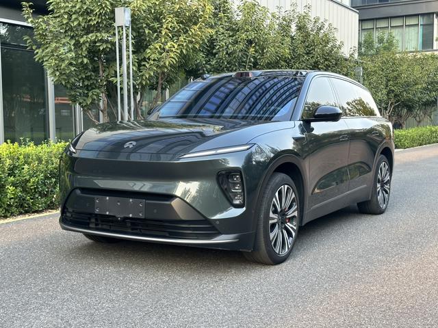 Nio ES8 2023 model 75kWh