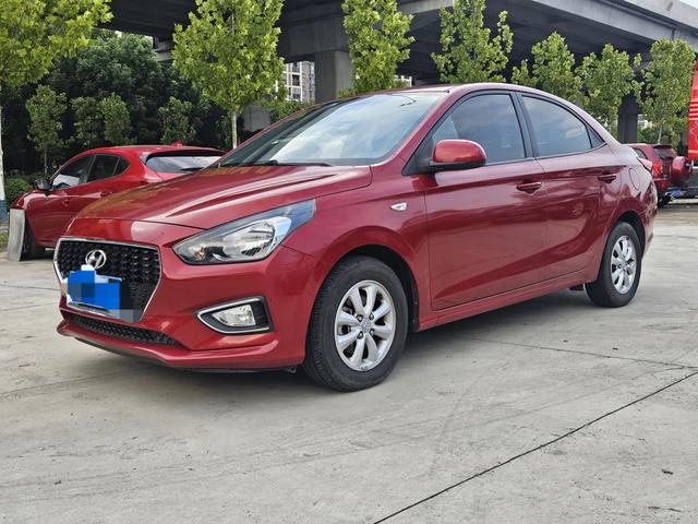 Rena 2017 1.4L manual Color version National V