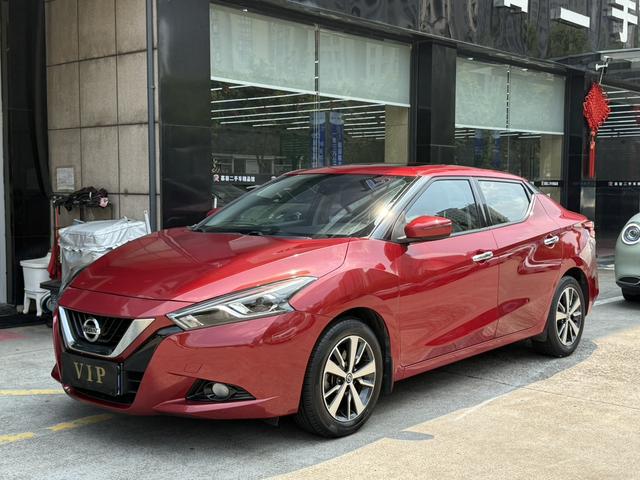 Bluebird 2019 1.6L CVT Dazzle Edition State V