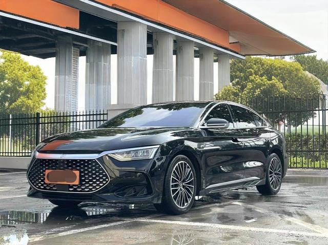 Han DM 2023 DM-i Champion Edition 121KM Exclusive Type