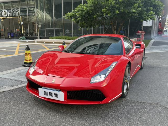 Ferrari 488 2015 GTB