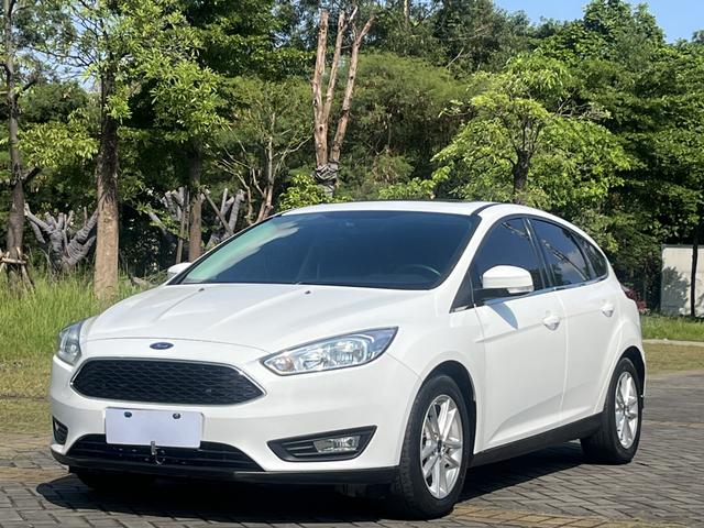 Focus 2018 Classic 2-Class 1.6L Auto Style Smart Edition