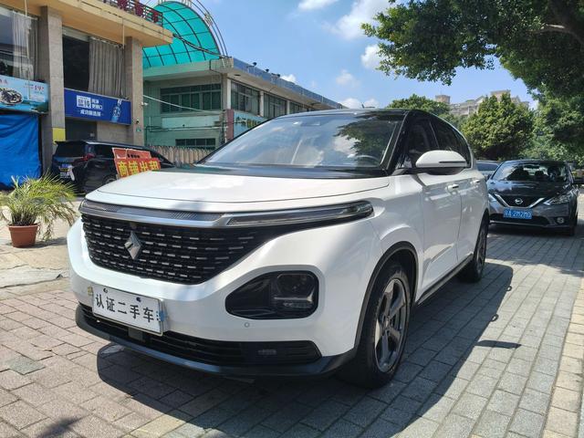 Baojun RM-5 2019 1.5T CVT 24-hour online premium 6-seater