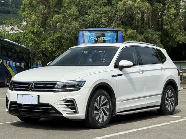 Touguan L PHEV 2021 1.4T Plug-In Hybrid Signature Edition