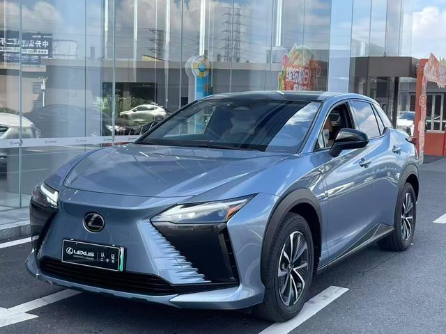 Lexus RZ 2023 450e DIRECT4 Longitudinal Edition