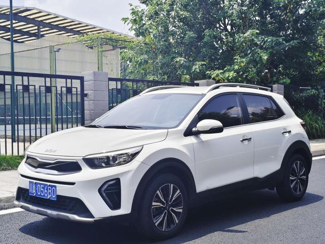 Eclat 2021 1.4L CVT Fun Edition