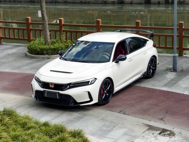 Civic (Import) 2023 420TURBO TYPE R